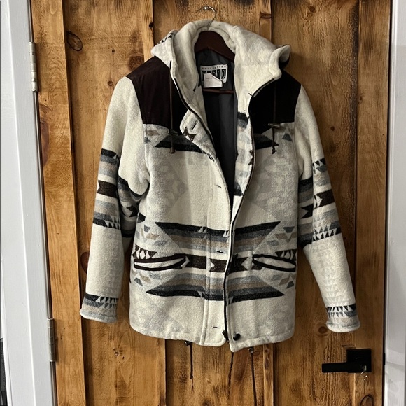 Other - Southwestern Print Hooded Jacket - Cream & Brown